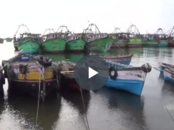Srilankan navy arrested 7 tamil fishermen in Neduntheevu Srilankan navy arrested 7 tamil fishermen in Neduntheevu