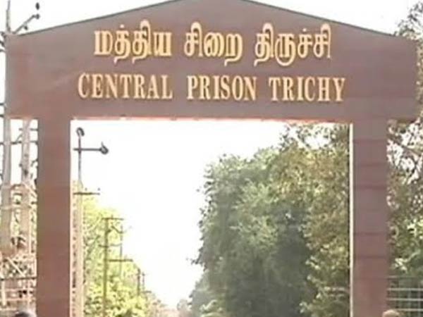 Srilankan Tamils stage protest at Trichy Central jail Srilankan Tamils stage protest at Trichy Central jail