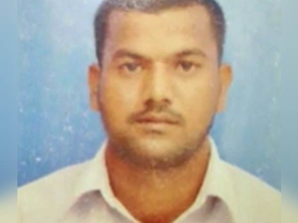 பல்வேறு போட்டிகளில் பங்கேற்பு
