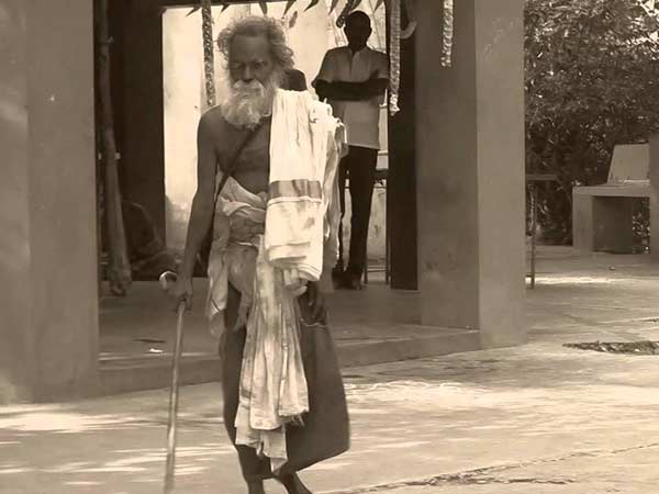 தானே புயலை உணர்த்தியவர்