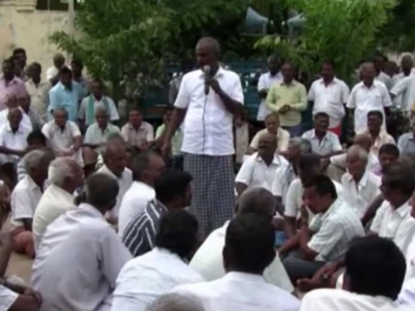 Theni lakshmipuram people started fasting against OPS Theni lakshmipuram people started fasting against OPS