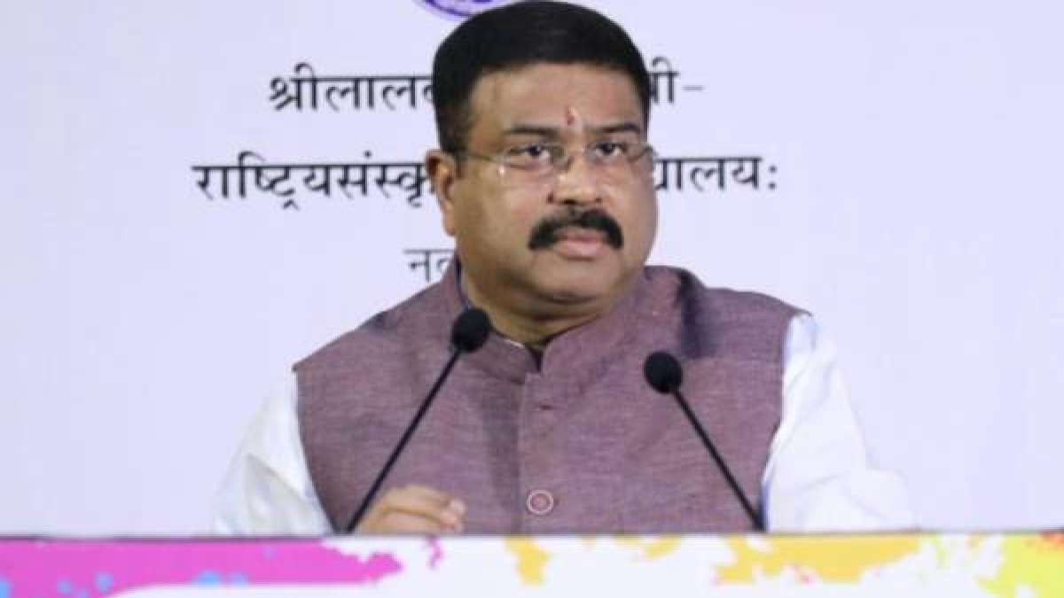 Sansekerta bukan bahasa!  Ini perasaan!  Apa buktinya?  Menginterogasi Dharmendra Pradhan |  Menteri Persatuan Dharmendra Pradhan mengatakan bahwa bahasa Sansekerta bukan hanya bahasa tetapi juga emosi Sansekerta bukan bahasa!  Ini perasaan!  Apa buktinya?  Menginterogasi Dharmendra Pradhan |  Menteri Persatuan Dharmendra Pradhan mengatakan bahwa bahasa Sansekerta bukan hanya bahasa tetapi juga emosi