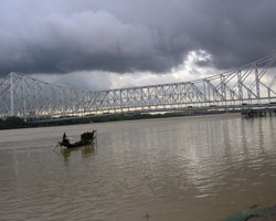 HowrahBridge and Monsoonclouds HowrahBridge and Monsoonclouds