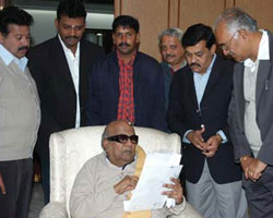 Delhi Tamil Sangam representatives meeting CM Karunanidhi Delhi Tamil Sangam representatives meeting CM Karunanidhi