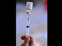 One Vaccine Shot Seen as Protective for Swine Flu One Vaccine Shot Seen as Protective for Swine Flu