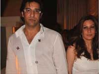 Wasim with Wife Wasim with Wife