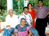 Prabhakaran with Family Prabhakaran with Family