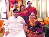 Nitin Gadkari family Nitin Gadkari family
