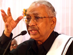 அண்டை மாநிலத்தைப் பகைத்துக் கொண்டு எந்த மாநிலமும் வாழ்ந்து விட முடியாது- கி.வீரமணி