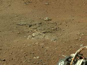 Curiosity sends data about Martian surface Curiosity sends data about Martian surface