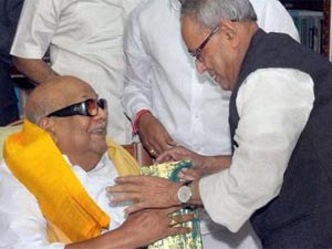 Karunanidhi and Pranabh mukherjee Karunanidhi and Pranabh mukherjee