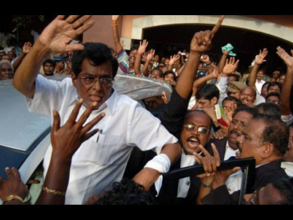 இறுதிக்கால சர்ச்சைகள்