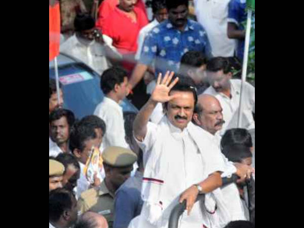 ஸ்டாலினை எதிர்த்து...