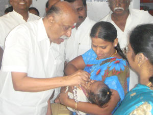 Polio drops Polio drops