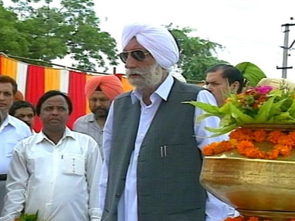 பஞ்சாபில் தீவிரவாதத்தை ஒழித்தவர் பியாந்த் சிங்