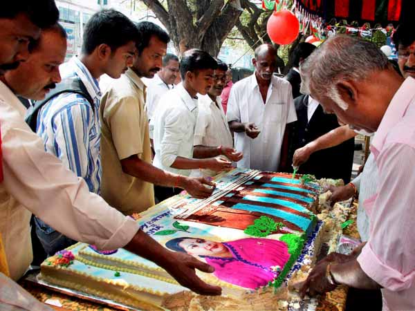 Jayalalitha birth day Jayalalitha birth day