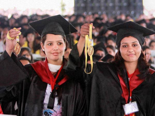அறிவியல் மாணவர்களுக்கு முன்னுரிமை