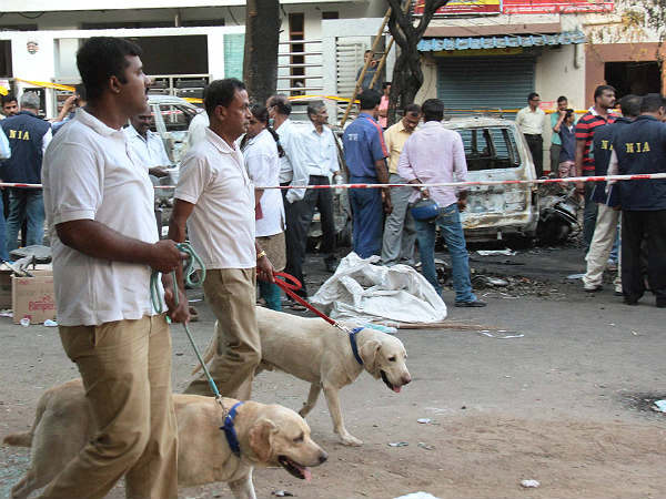 Two held in Chennai for Bangalore blast Two held in Chennai for Bangalore blast