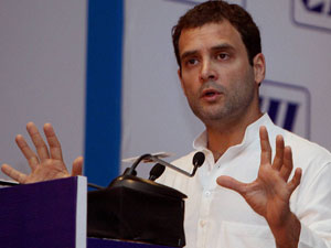 BJP looted Karnataka for five years: Rahul Gandhi BJP looted Karnataka for five years: Rahul Gandhi