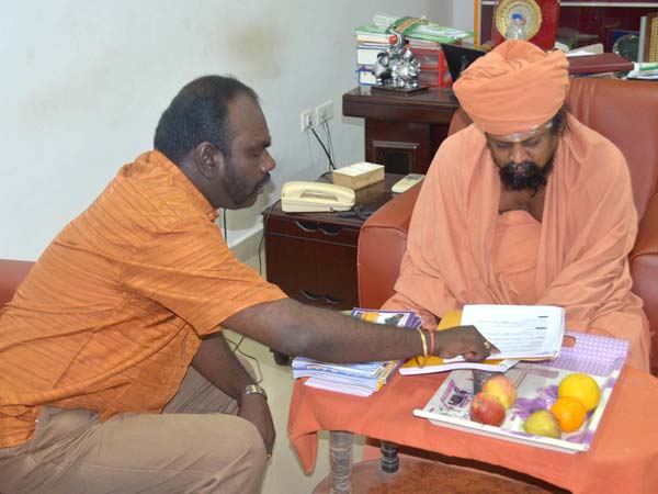 Kural style explanation for Valluvar's Kural: Tuticorin engineer's attempt Kural style explanation for Valluvar's Kural: Tuticorin engineer's attempt