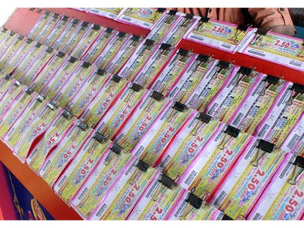 கேரள லாட்டரியில் தொழிலாளிக்கு  ரூ.2 கோடி, 101 பவுன் தங்கம் பரிசு: ஆனால், சீட்டைக் காணவில்லை!!!