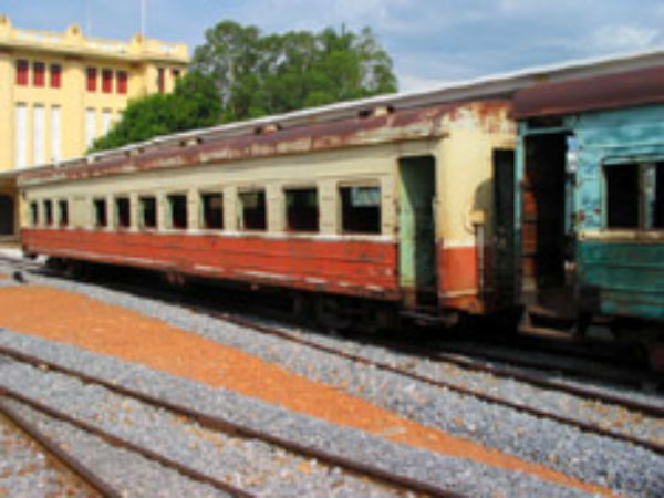 வரும்... ஆனா, வராது.