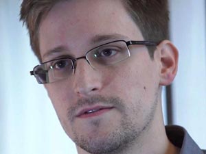 US whistleblower Edward Snowden seeks political asylum in India: WikiLeaks US whistleblower Edward Snowden seeks political asylum in India: WikiLeaks