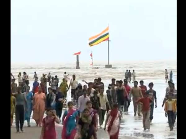 அரபிக் கடல் அதிசயம்