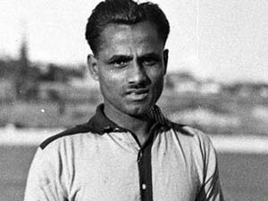Dhyan Chand preferred over Sachin Tendulkar for Bharat Ratna Dhyan Chand preferred over Sachin Tendulkar for Bharat Ratna