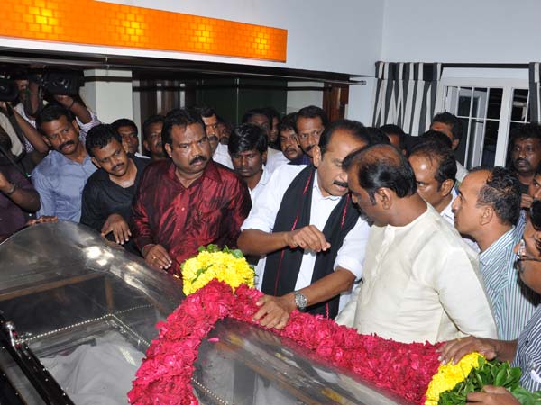 Vaiko's condolence to Vaali's demise Vaiko's condolence to Vaali's demise