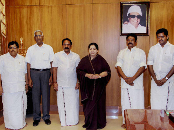 Newly elected TN MPs to take oath on july 26 Newly elected TN MPs to take oath on july 26