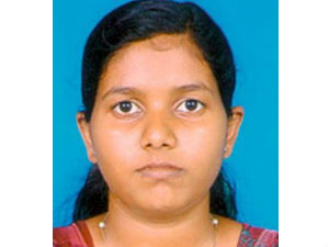 பிரியாணி சாப்பிட்ட சில மணி நேரங்களில் மருத்துவ மாணவி திடீர் மரணம்...!