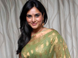Ramya, Anitha Kumaraswamy in by-poll race Ramya, Anitha Kumaraswamy in by-poll race