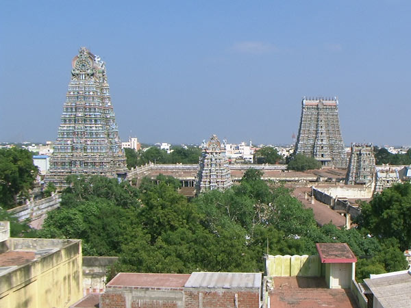 மதுரை அல்லது மயிலாடுதுறையில் தாக்கலாம்