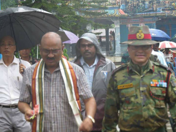 மோரே தமிழர் கோயிலில்..