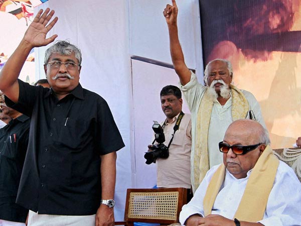 இருக்கும் இடம் தெரியலையே...