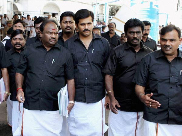 'அதை'ப் பத்தி சொல்லவே வேண்டாம்