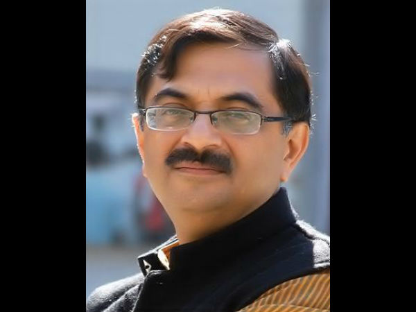 தமிழை ஏன் இன்னும் கெளரவிக்கவில்லை மத்திய அரசு.. ராஜ்யசபாவில் சீறிய இந்தி எம்.பி.!