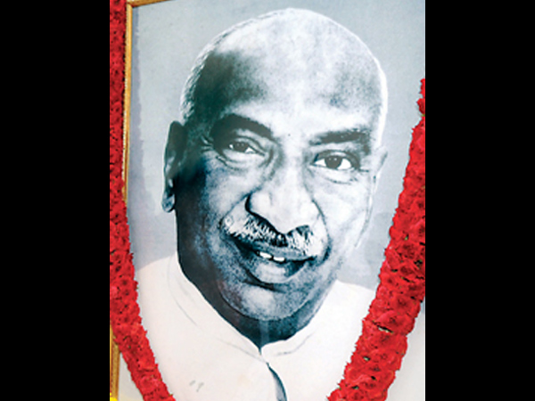 காமராஜர் நினைவுமண்டபம்: