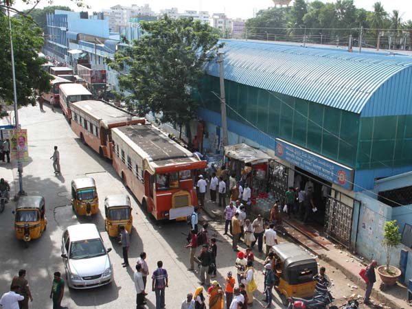 கூடுதல் பேருந்துகள் கிடைக்குமா?