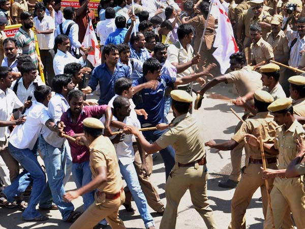Students agitate against Narendra Modi Students agitate against Narendra Modi
