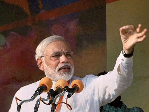 Cong. uses secularism to divide people: Narendra Modi Cong. uses secularism to divide people: Narendra Modi