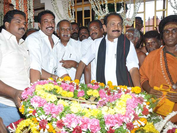 Vaiko packs MDMK men's vehicles Vaiko packs MDMK men's vehicles