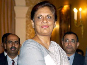 Chandrika Kumarathunga plans for re entry in active politics Chandrika Kumarathunga plans for re entry in active politics