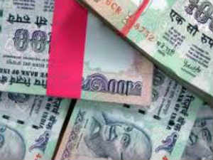 Rupee notes found floating in a ditch in Avadi Rupee notes found floating in a ditch in Avadi