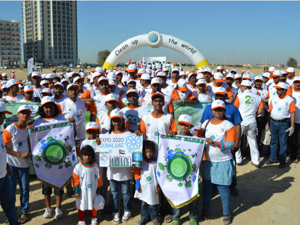 Clean up the world awareness programme in Dubai Clean up the world awareness programme in Dubai