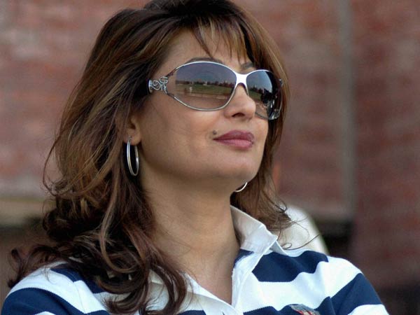 Sunanda Pushkar died of poisoning, says SDM report Sunanda Pushkar died of poisoning, says SDM report
