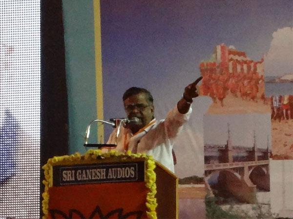 Shri La Ganesan Shri La Ganesan
