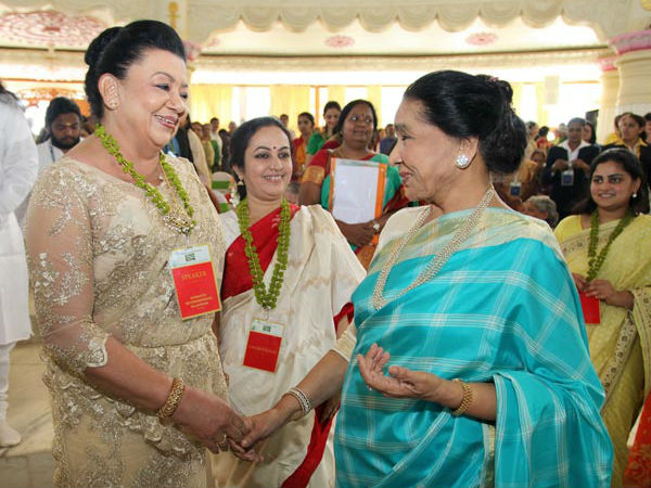 ஆஷா போன்ஸ்லேவுடன் சந்திப்பு