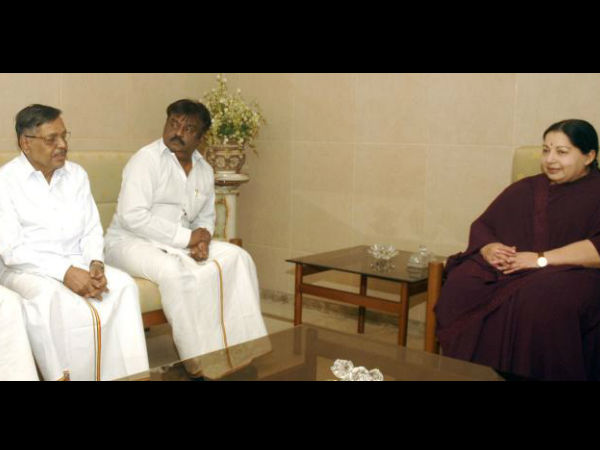 வெற்றி அதிமுகவுக்கு